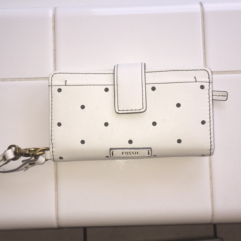 Fossil white leather IPhone wristlet